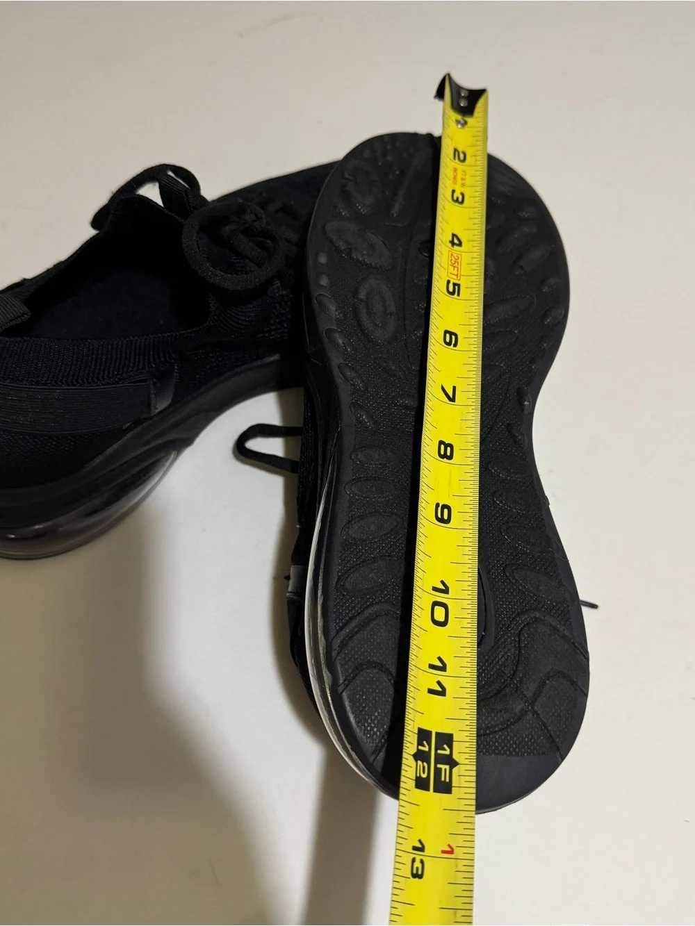 STARTER Men's Black Knit Air-Cushioned Sneakers